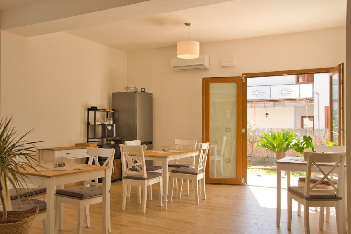 Dommu Livia Hotel Lotzorai Buitenkant foto